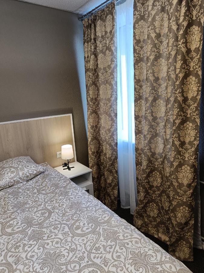 Aparthotel Narva Extérieur photo