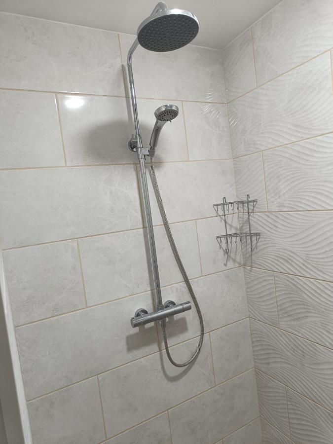 Aparthotel Narva Extérieur photo
